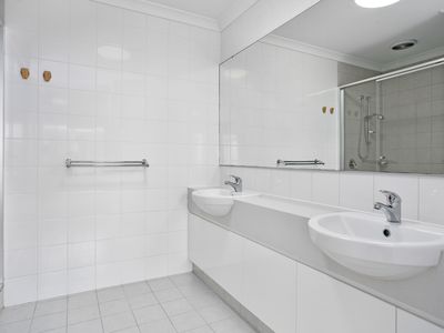 198 Riseley Street, Booragoon