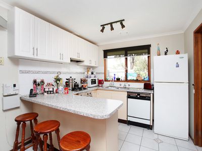 39 Carina Drive, Melton