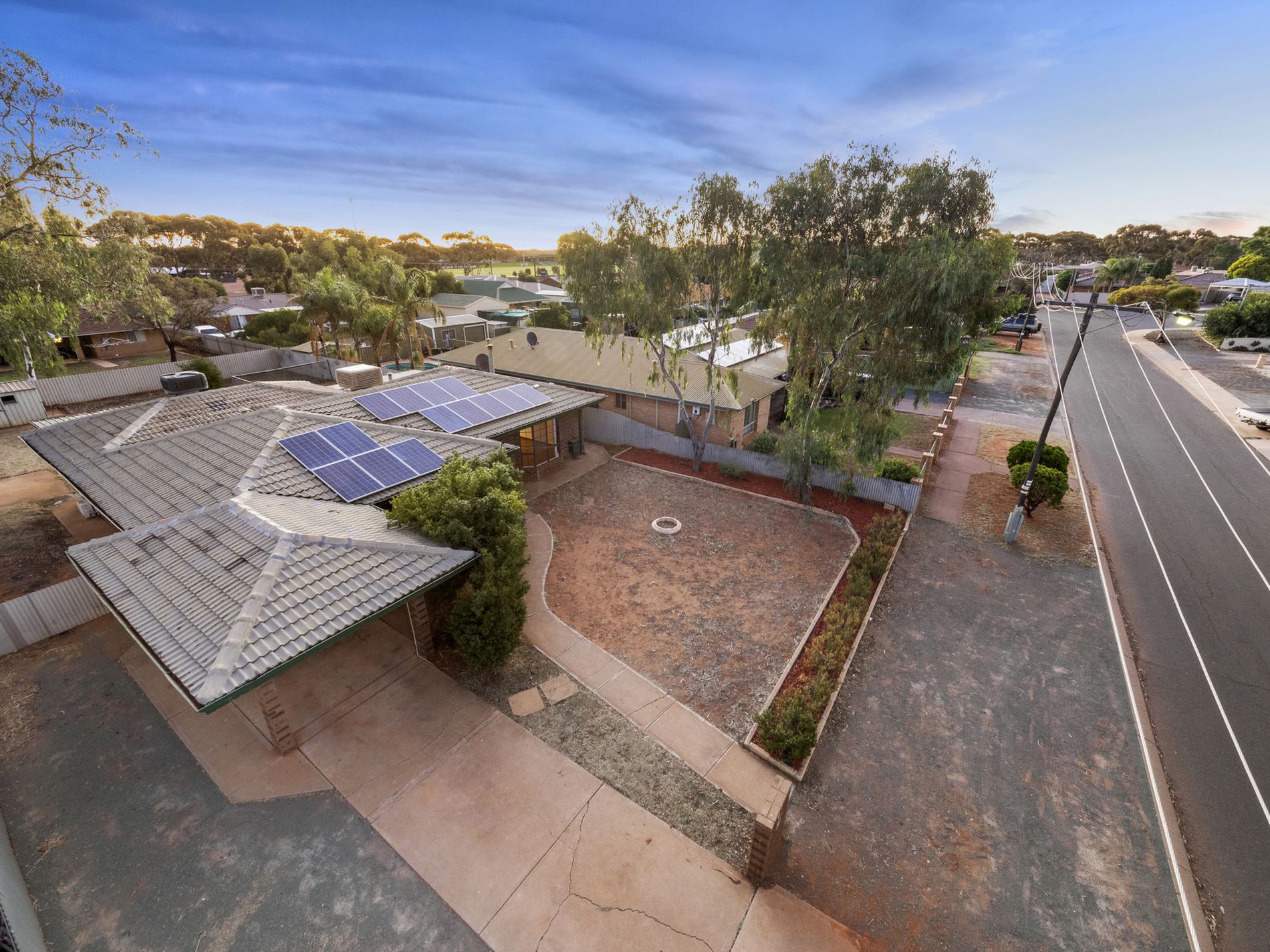 10 O'Connor Way, West Lamington