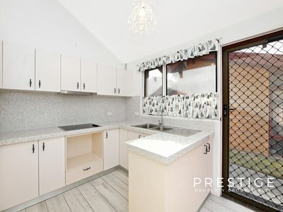 1 / 25 The Glen Road, Bardwell Valley