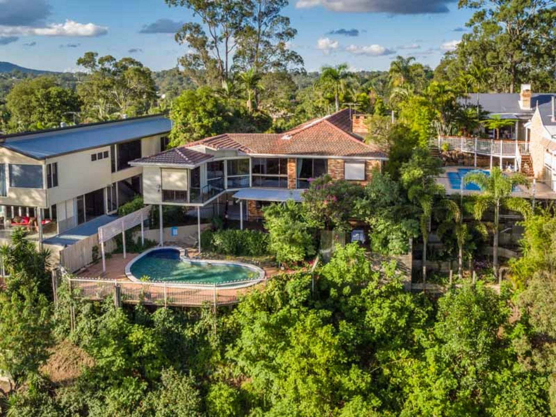 155 Mount Ommaney Drive, Jindalee