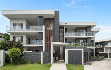 20 / 30 Careel Close, Helensvale