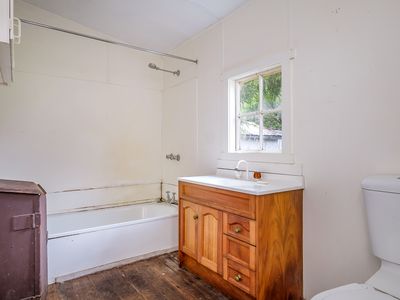 382 Crabtree Road, Crabtree