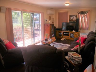 11-13 Earl Street, Kingaroy