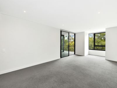 316 / 1A The Crescent, Forest Lodge