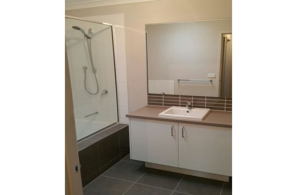 17 Bluebell Drive, Craigieburn