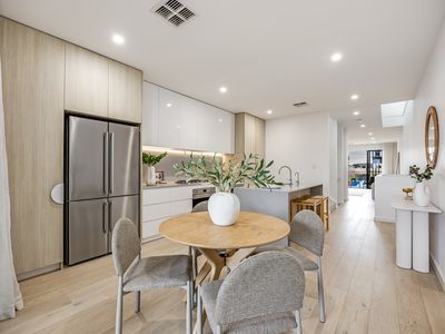 8 Mulberry Road, Glenside