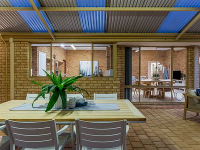 10 Turquoise Court, Forrestfield