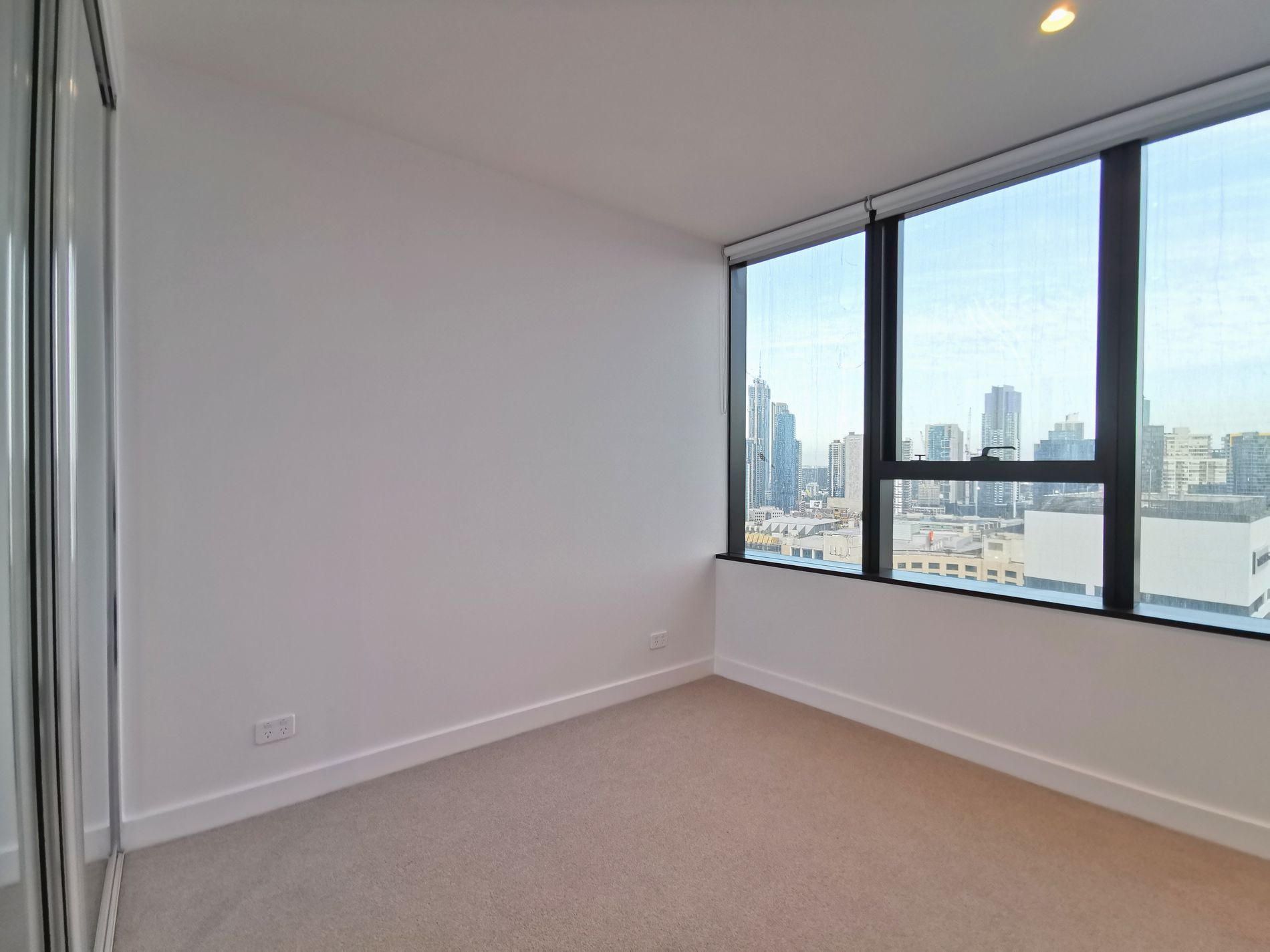 2010 / 628 Flinders Street, Docklands