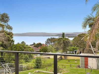 96 Lake Heights Road, Lake Heights