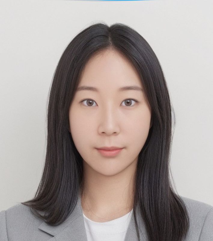 Sasha (Eunchae) Jang