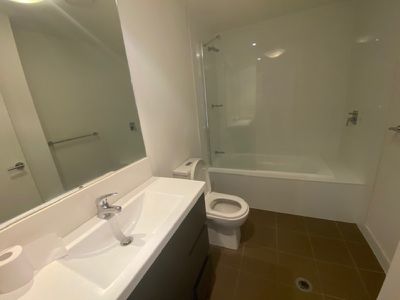1205 / 420 Macquarie Street, Liverpool