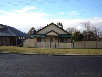 17 Charles Street, Blayney