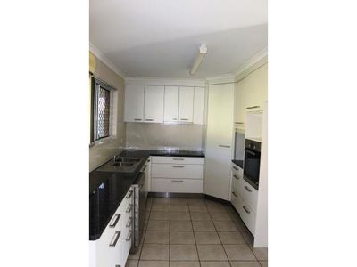 8 Laguna Court, Urangan