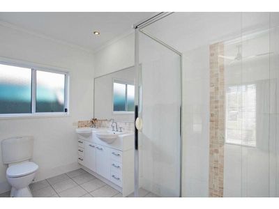 4 Hovea Place, Tewantin