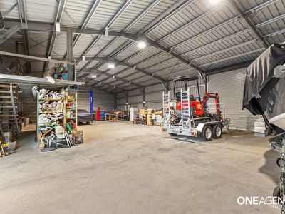 4 Paperbark Way, Urangan