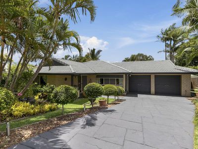 43 Gooloi Court, Tewantin