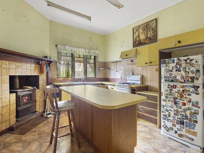 42 OAK STREET, Seymour