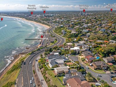 45 Menzies Close, Frankston South