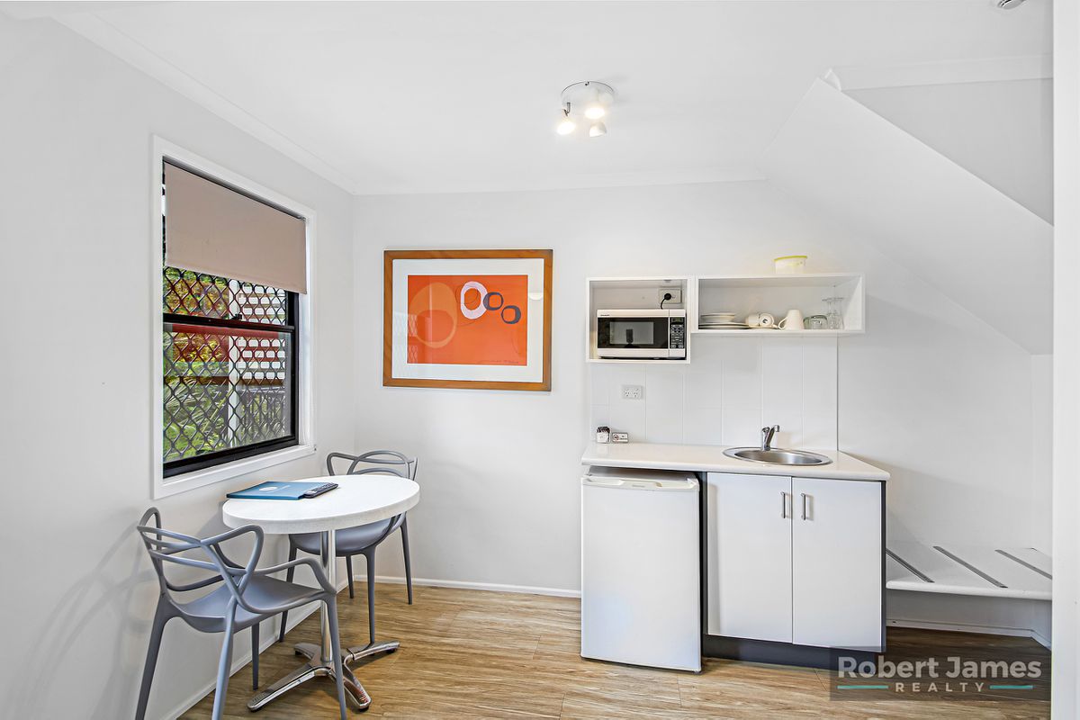569 & 570 / 3 Hilton Terrace, Tewantin