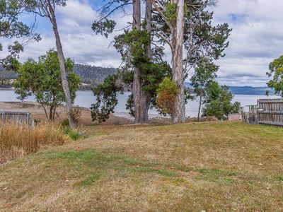 6697 Channel Highway, Deep Bay