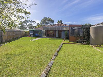 30 Bungower Road, Mornington