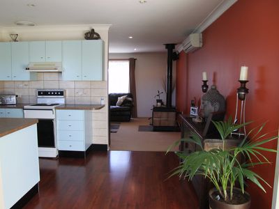 18 Bali Hai Avenue, Forster