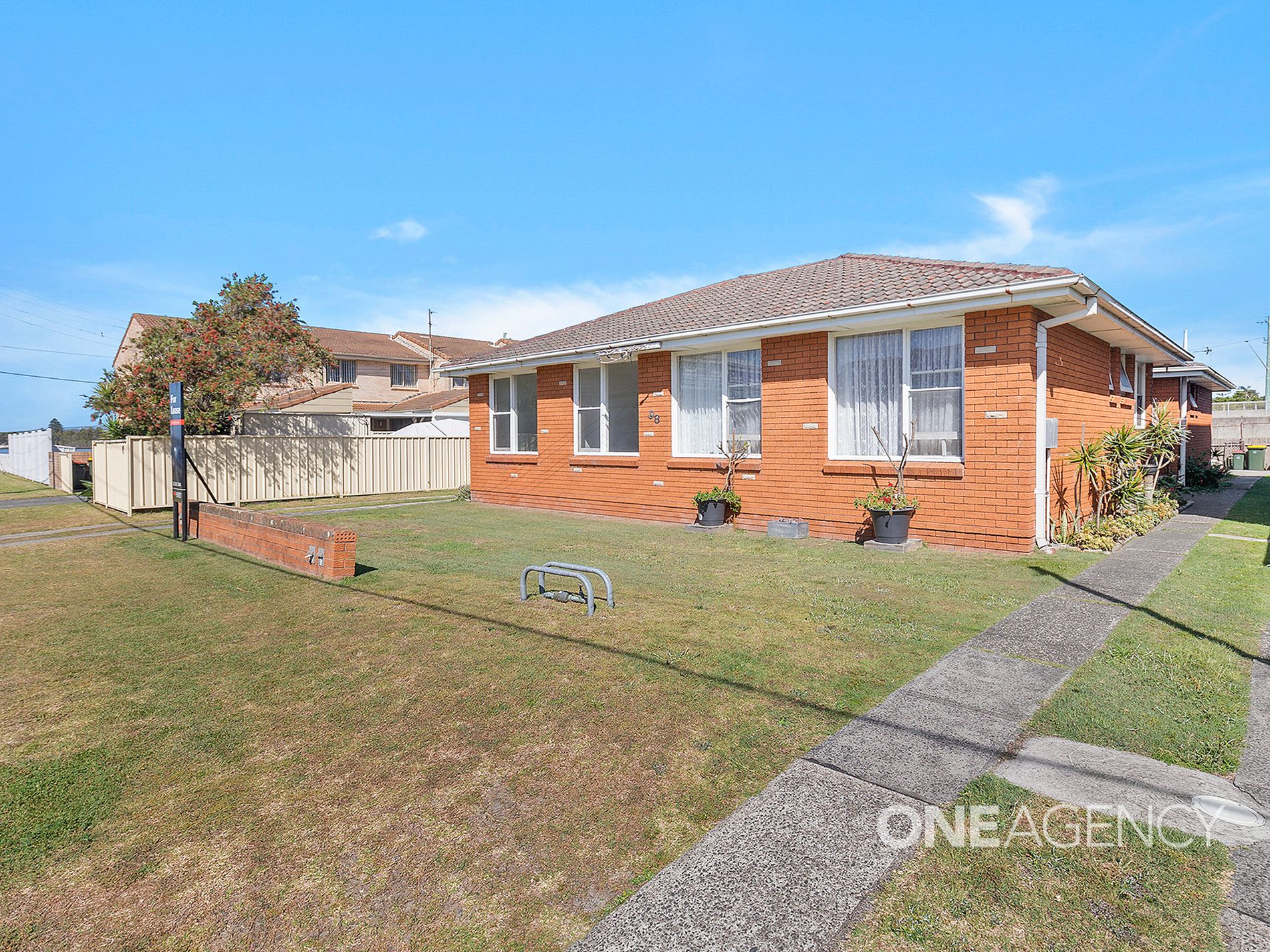 1 / 98 Kurrajong Street, Windang One Agency Elite Property Group