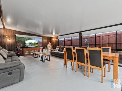 18 Linmac Drive, Hampton Park