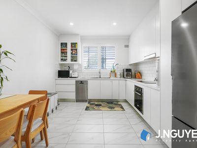 8 / 2 Saint Johns Road, Cabramatta