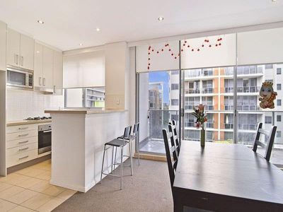 650 / 5 Rothschild Avenue, Rosebery
