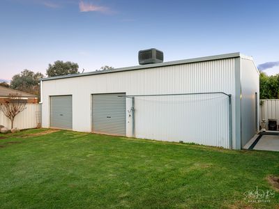 16 BIRKDALE TERRACE, Wodonga