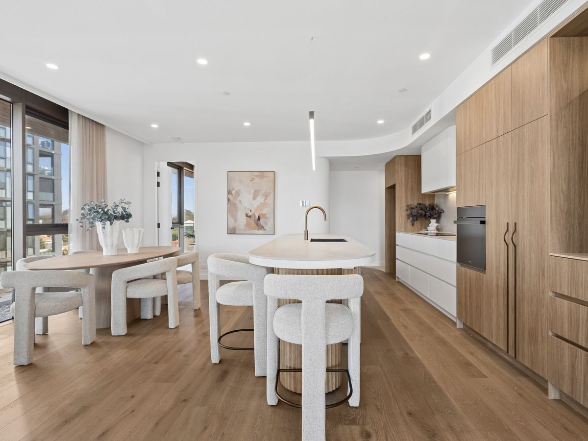 402 / 9 Wren Street, Mount Pleasant