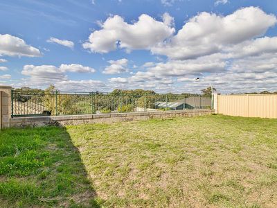 9 Hueston Lookout  , Leda