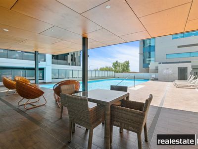 32 / 172 Railway Parade, West Leederville