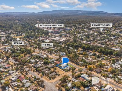 77 Bowden Street, Castlemaine