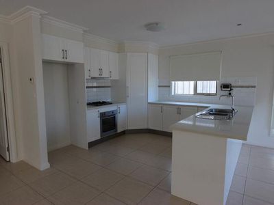 7 Merger Court, Lara