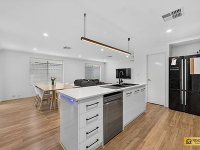80 Littabella Avenue, Wandi