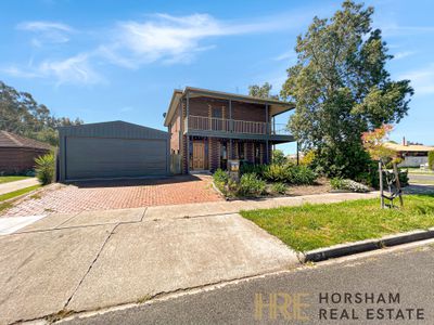 1 / 2 Byrne Street, Horsham