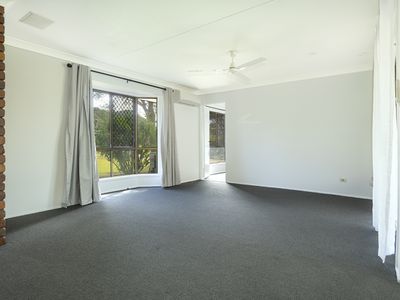 4 Kuhn Street, Kearneys Spring