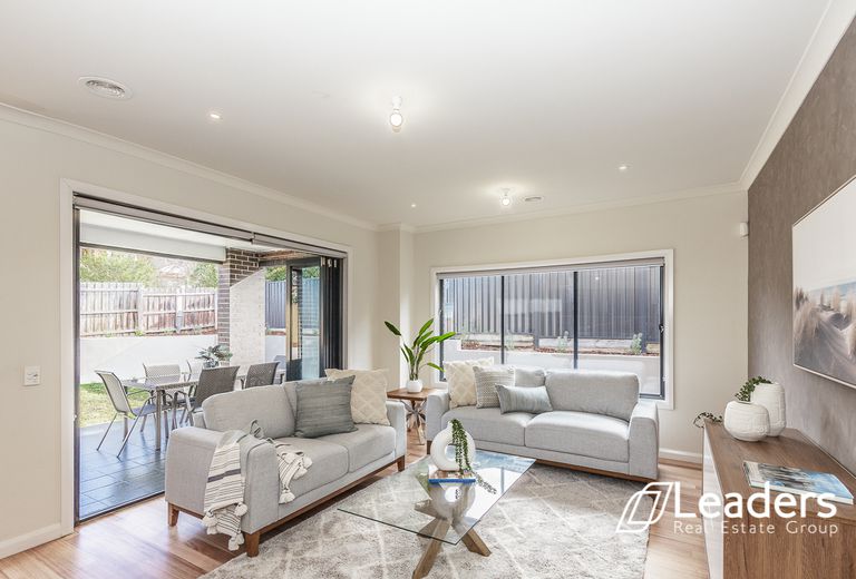 29 Kinnoull Grove, Glen Waverley