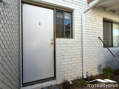 2 / 35B Halls Head Parade, Halls Head