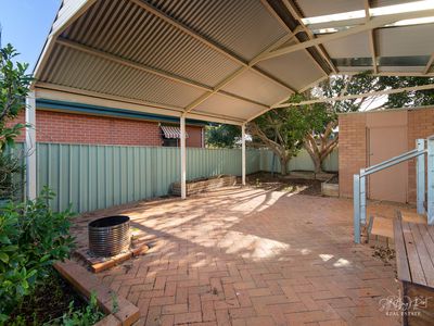 2 / 108 HUONS HILL ROAD, Wodonga