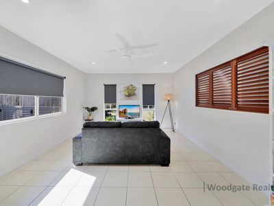 3 Honeyeater Court, Woodgate