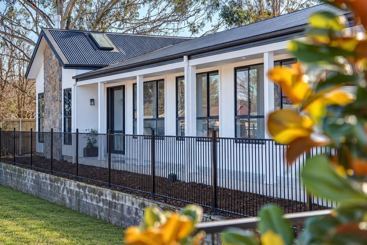 Downsize with Style - New & Strata Free
