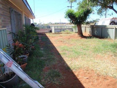 8A-8B Bottlebrush Crescent, South Hedland