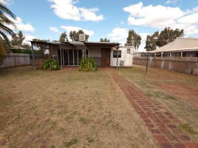102 Wittenoom Street, West Lamington