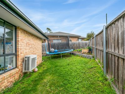 2 / 103 Bass Street, Warrane