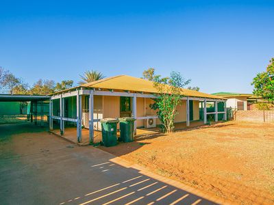 12 Nyanda Place, South Hedland