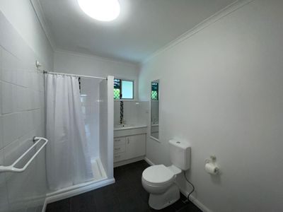 33 PARADISE STREET, Point Vernon